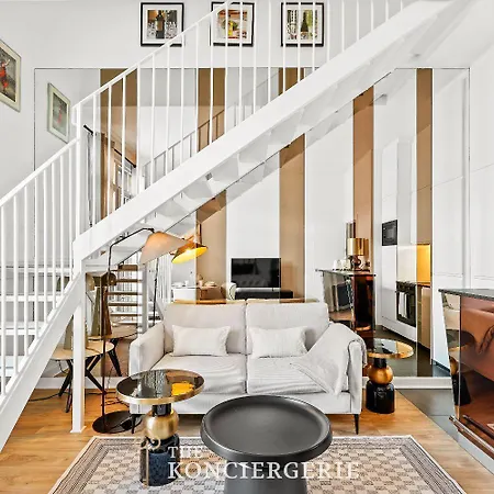 Duplex Luxueux Et Elegant Vue Tour Eiffel Appartement